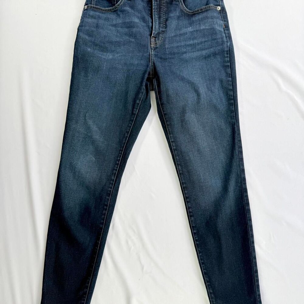 Everlane Women's Blue and Navy Jeans